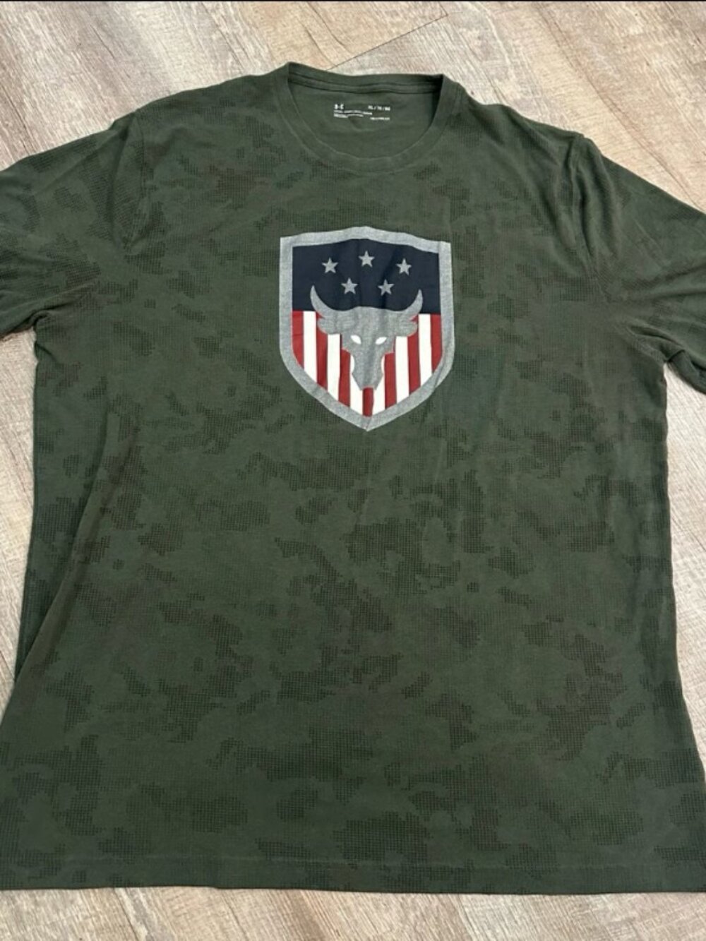 Under Armour Men's UA Project Rock Graphic Army Green Shirt XL